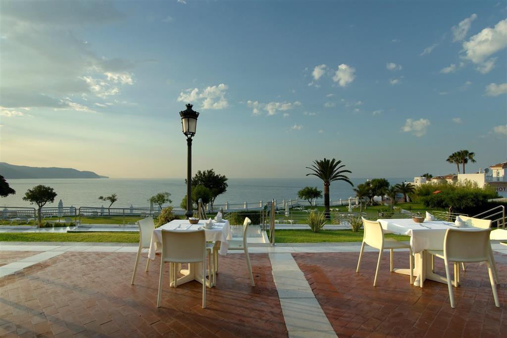 Hotel Parador de Nerja Exterior foto